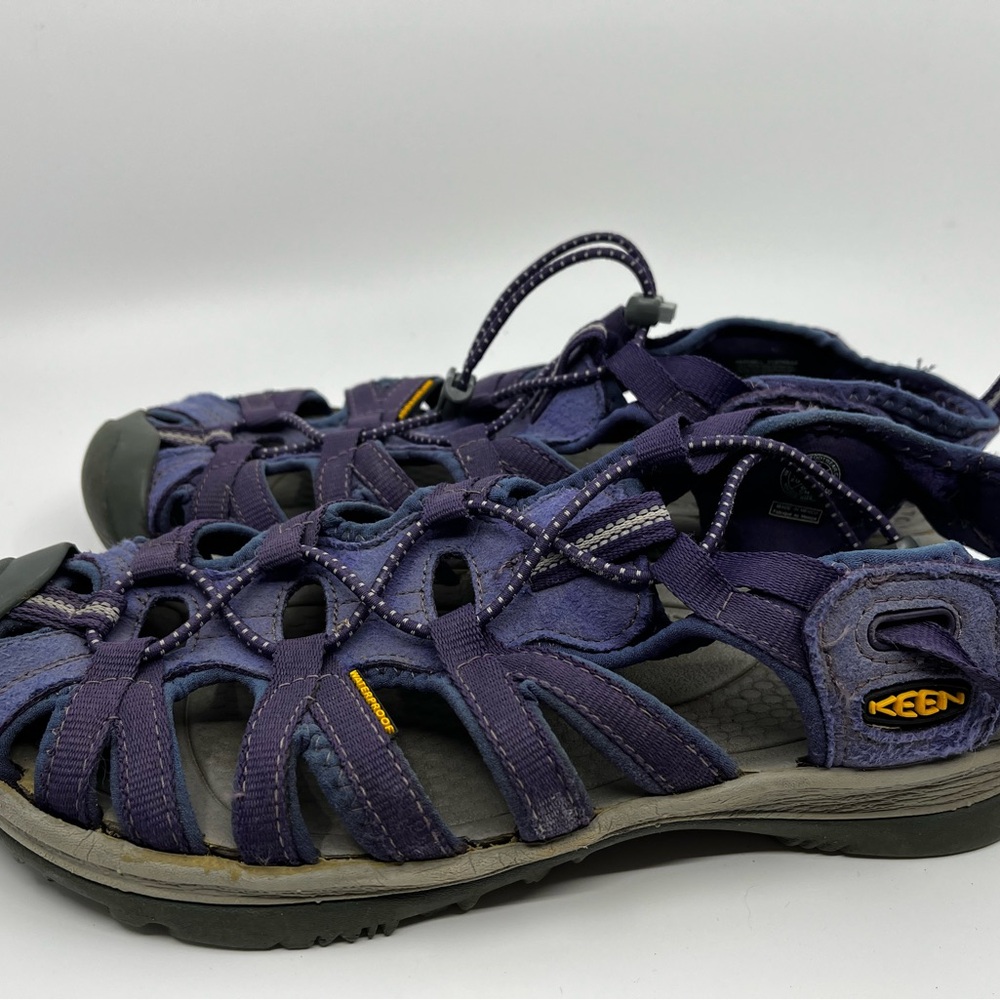 Keen Whisper Wm’s 8.5 (39) Dark Purple Adventure Closed Toe Fisherman Sandals